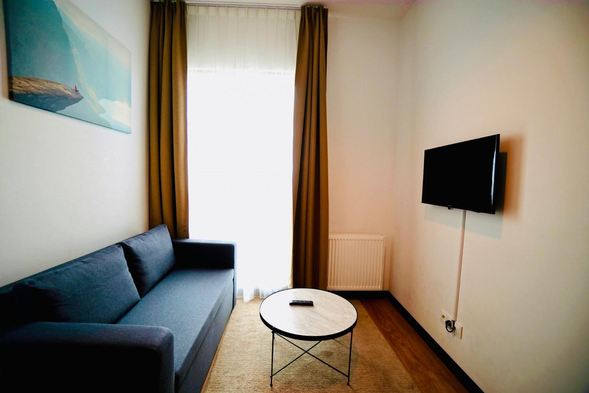 Bk Aparthotel Praga - National Stadium - Comfortable Apartment For 4 People Varsovia Exterior foto