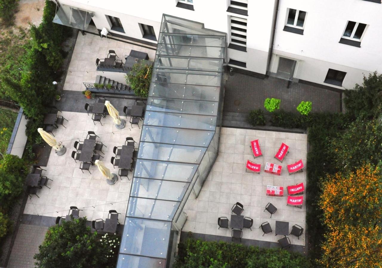 Bk Aparthotel Praga - National Stadium - Comfortable Apartment For 4 People Varsovia Exterior foto